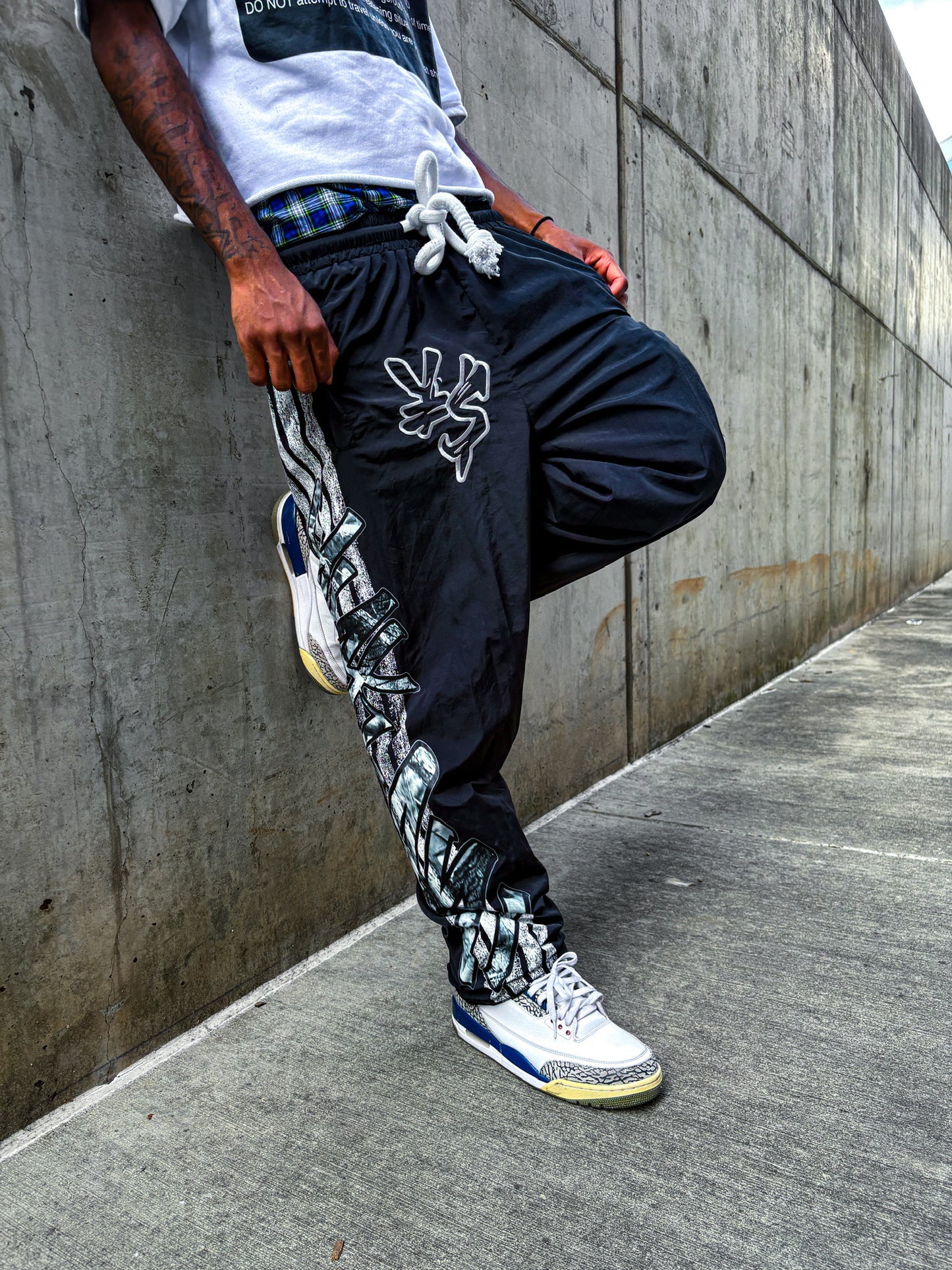 YUKARI NYLON TRACK PANTS- BLACK