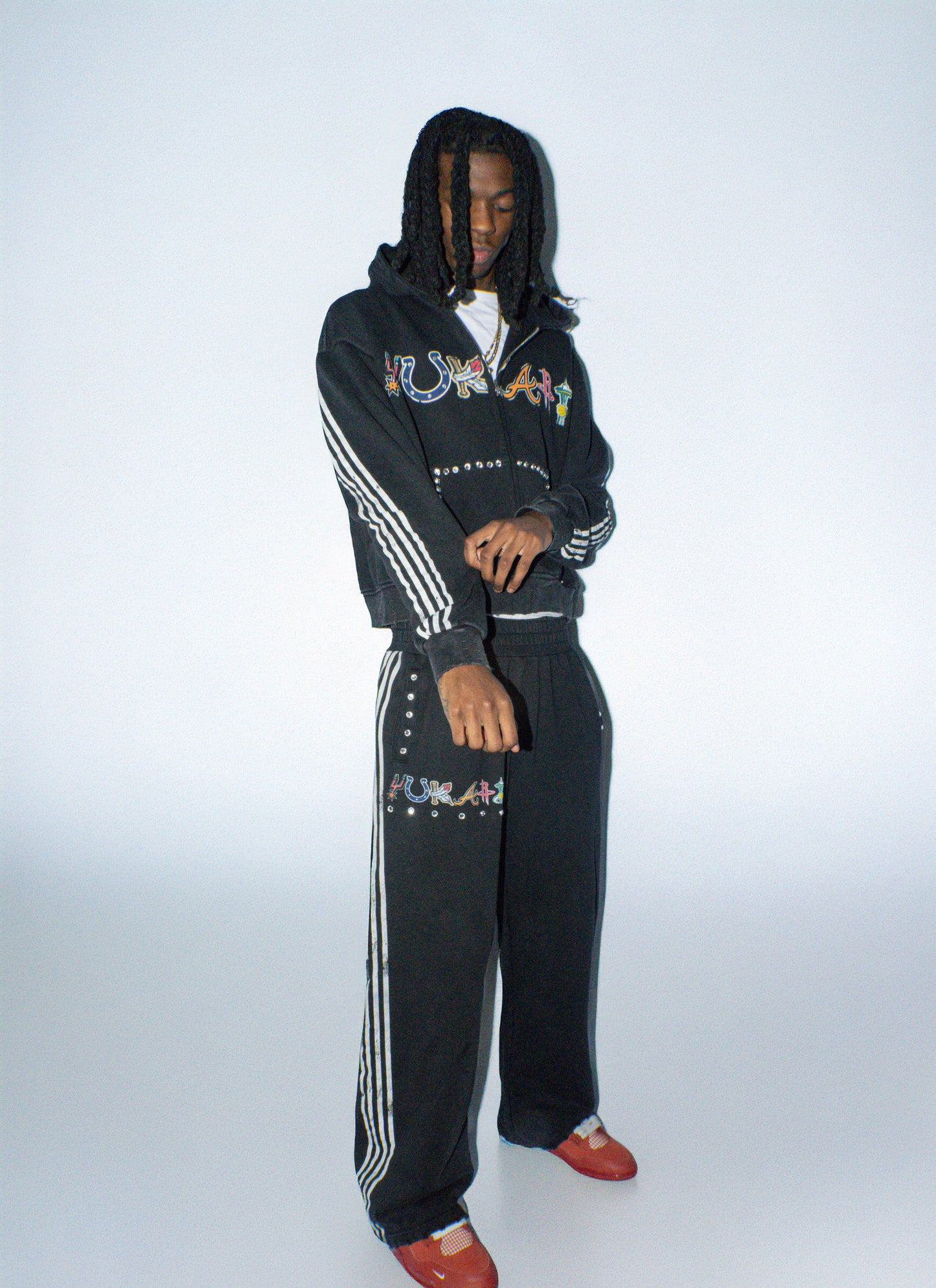 YUKARI FRANCHISE SWEATSUIT