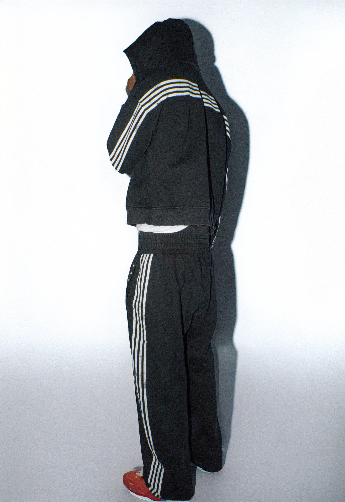 YUKARI FRANCHISE SWEATSUIT
