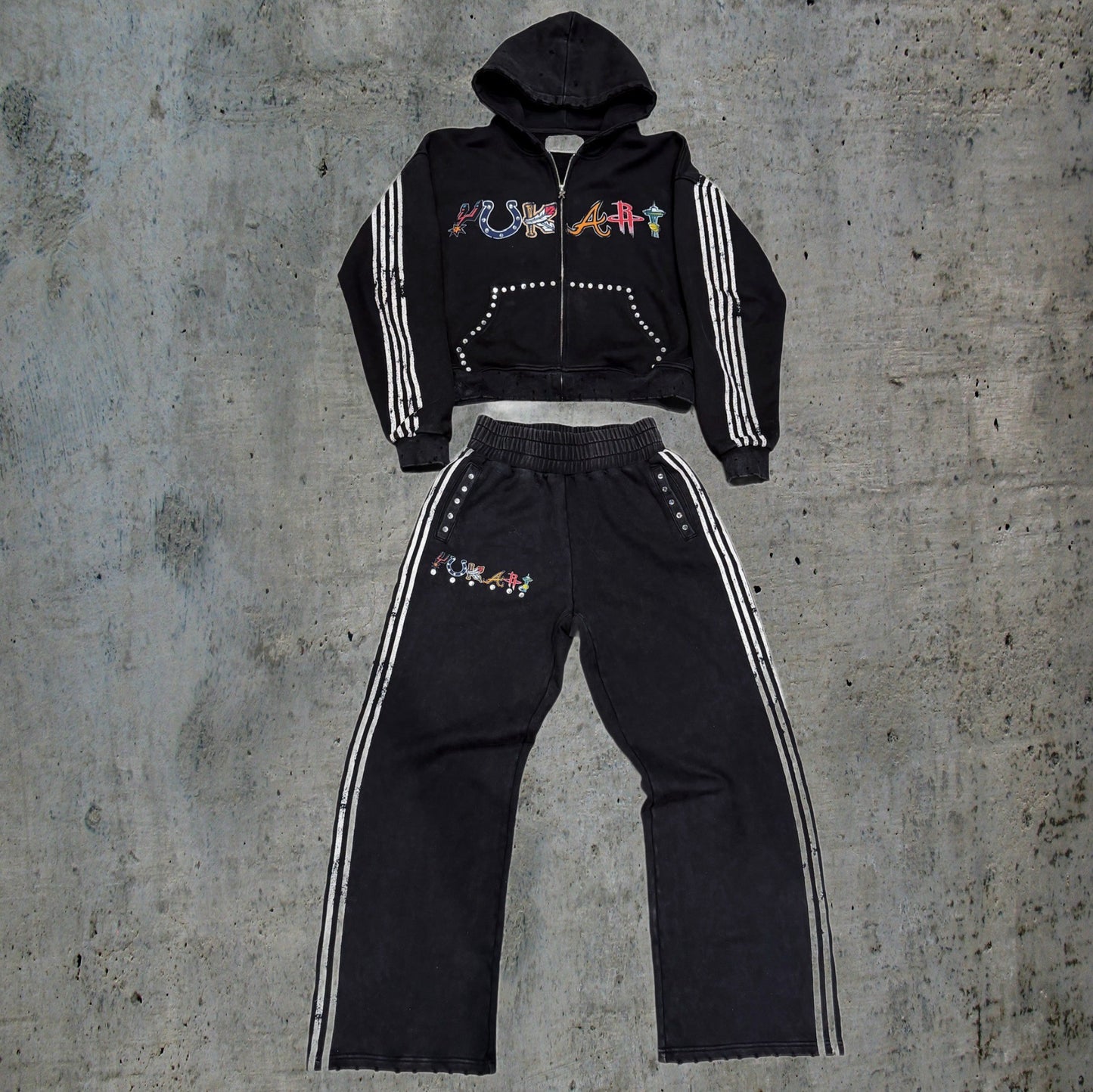 YUKARI FRANCHISE SWEATSUIT